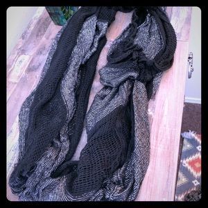(4/$20) Black & silver scarf